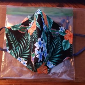 Adjustable Fl Gators Handmade Face Mask